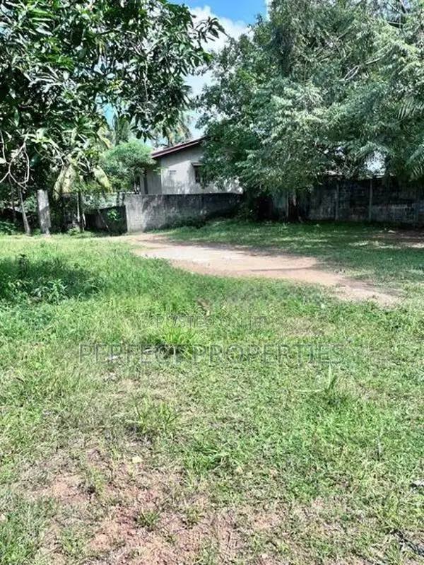 Perfect Land for Sale – Ragama / Tewatta, a Warehouse