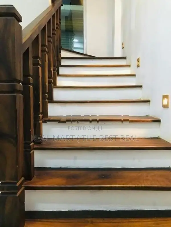 Malabe : 5BR (10P) Two Storey House for Sale