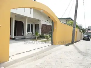 7BED HOUSE FOR SALE IN BELLANWILA (SP981)