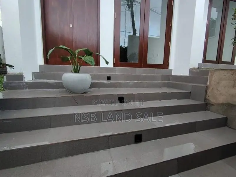 (NSB) Brand New Super Luxury House for Sale in Thalawathugoda