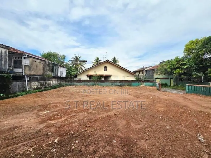 17.95P High Residential Bare Land For Sale In Nugegoda