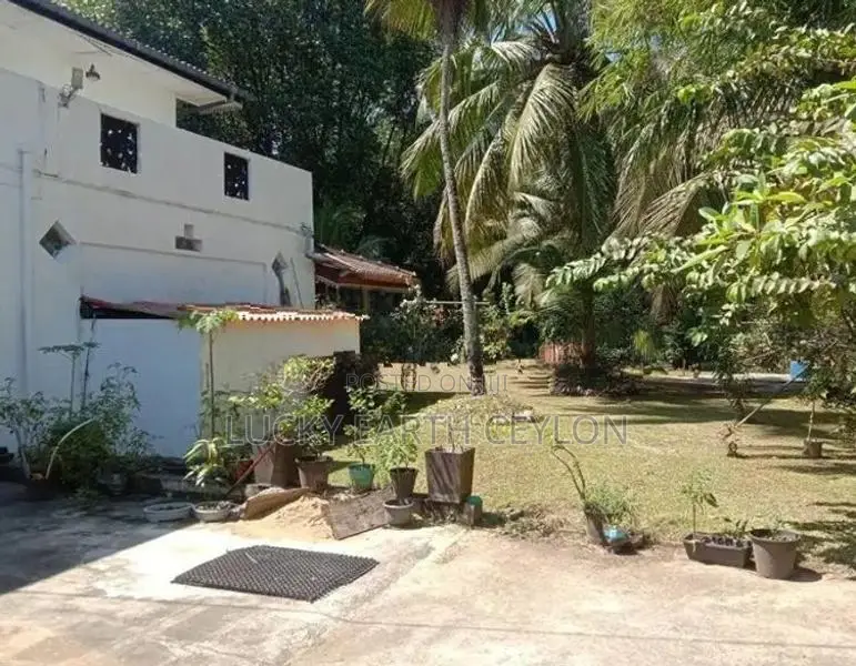 Sale Panadura,2 Story House With Large Garden For (ZMS3044)