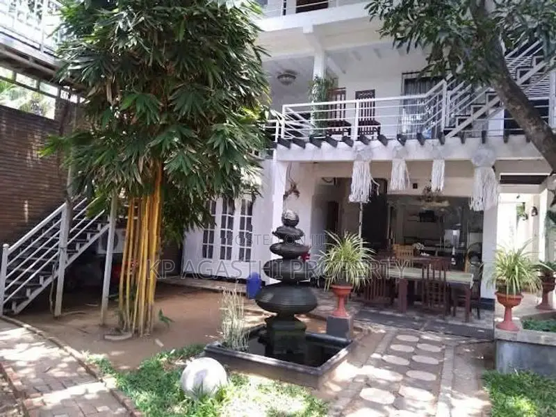 Hotel for sale Anuradhapura