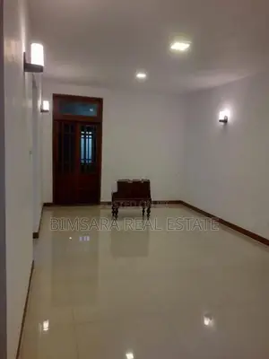 Spacious 4-Bedroom Two-Story House in Kaduwela | SH15294