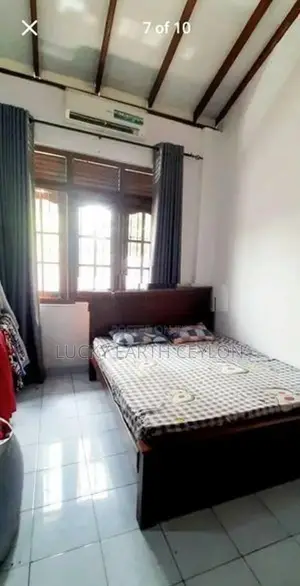 Sale, Pannipitiya, 2 Story Unfurnished House For Sale ( ZMS3045)
