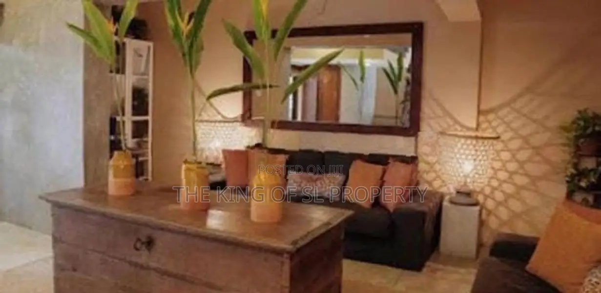 Luxury House for Sale in Colombo 05