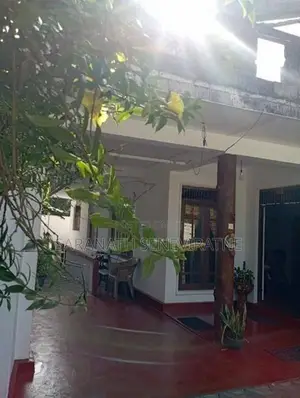 House For sale Kelanimulla Angoda