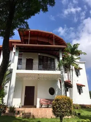 Luxury House for Sale in Thalawathugoda