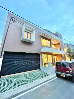 Modern House for Sale in Thalawathugoda