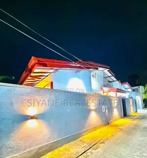 Modern House for Sale in Athurugiriya