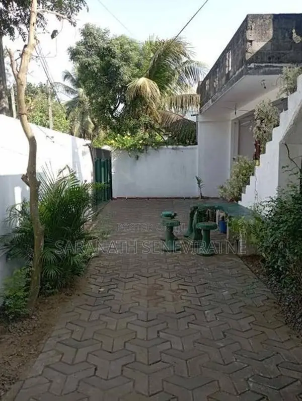 House For sale Kelanimulla Angoda