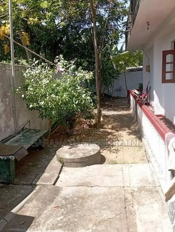 House For sale Kelanimulla Angoda