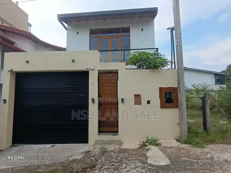 (NSB) Brand New Super Luxury House for Sale in Talawatugoda