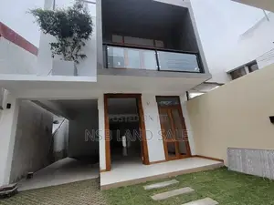 (NSB) Brand New Super Luxury House for Sale in Pelawattha