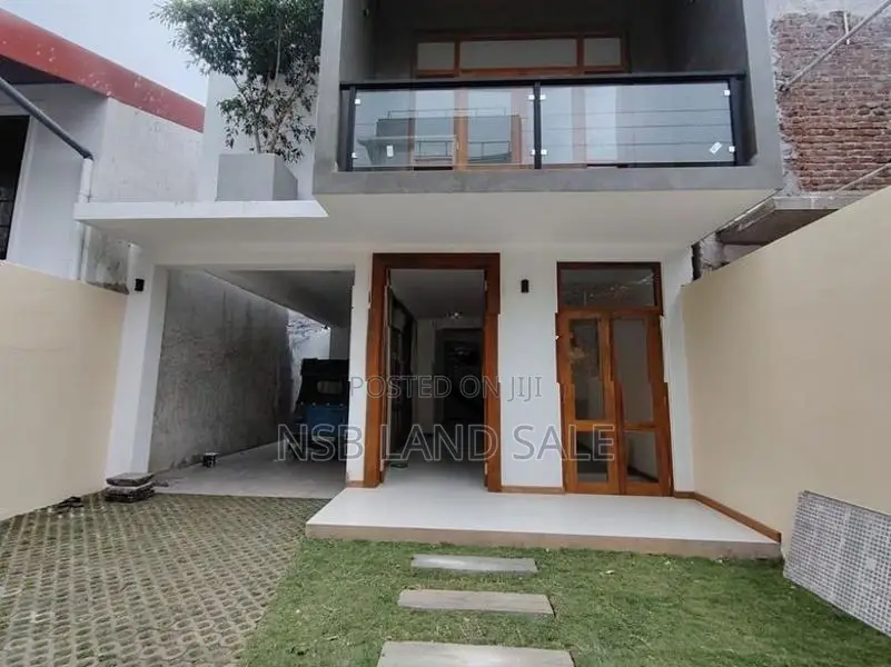 (NSB) Brand New Super Luxury House for Sale in Pelawattha