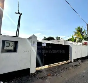 LAND FOR SALE - Located near Galle Road (150m to Kurusa Handiya)