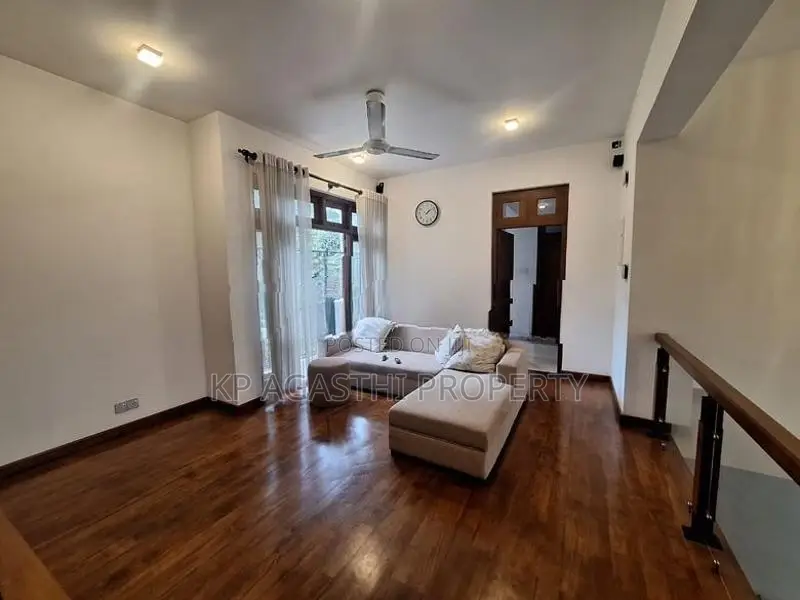 Super luxury house for sale in nawala koswatta