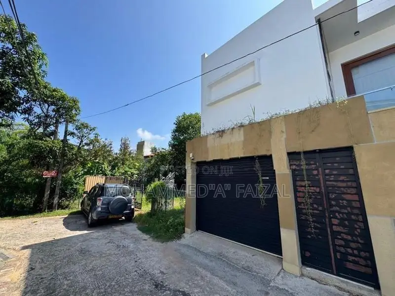Land For Sale in Query Road Dehiwala