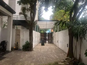 House for Rent in Bambalapitiya Terrace Colombo.04