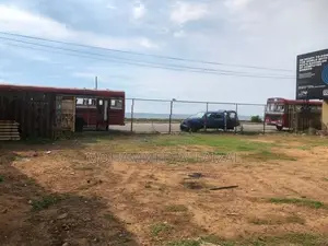 Commercial Land For Rent in Marine Drive Kollupity Colombo 03