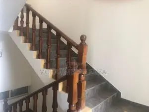 Apartment For Rent in Bambalapitya Terrace Colombo04