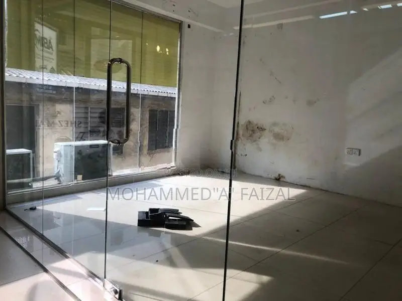 Office Place For Rent in 1St Cross Street Pettah Colombo11