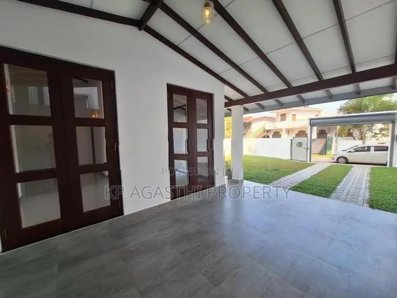 10 P brand new house for sale in athurugiriya