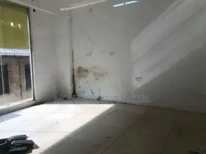 Shop For Rent in 1St Cross Street Pettah Colombo.11