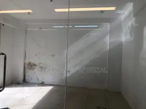 Office Place For Rent in 1St Cross Street Pettah Colombo11