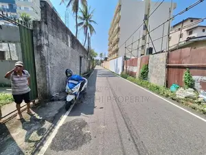 40 p super land for sale dehiwala
