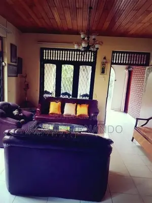 Single storey livable house in Udahamulla