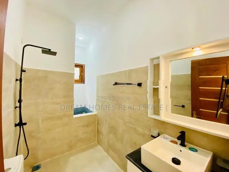 Well Build Luxury House Sale Malabe