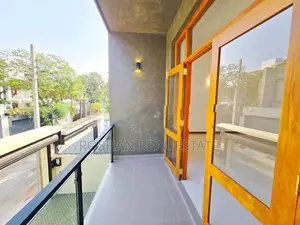 NEWlY BUILD LUXURY HOUSE FOR SALE BATTARAMULLA 1945