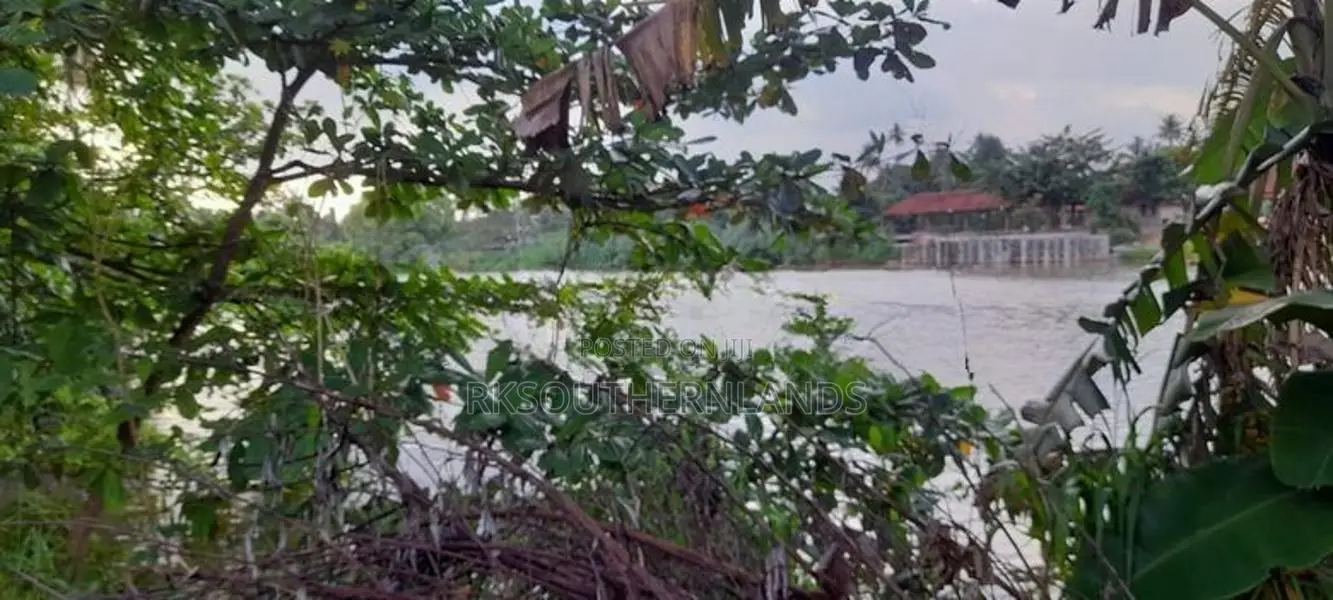 River View land for sale in pallimulla Matara town
