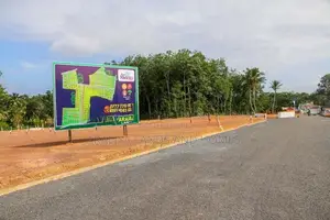 Lands For Sale In Kesbewa - Kindelpitiya