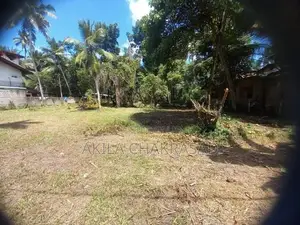 100 Perch Land in Katunayaka Seeduwa for Sale