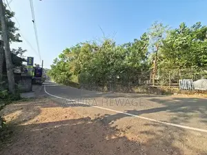 Land for Sale, Thalahena Road, Malabe. (ID : MALB010)