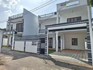 piliyandala town house for sale