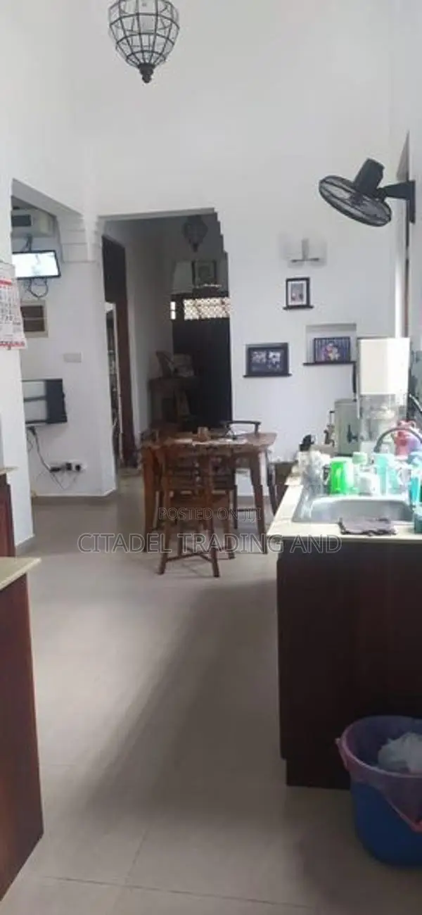 Single Storey House Sale In Colombo 10 - CH1671