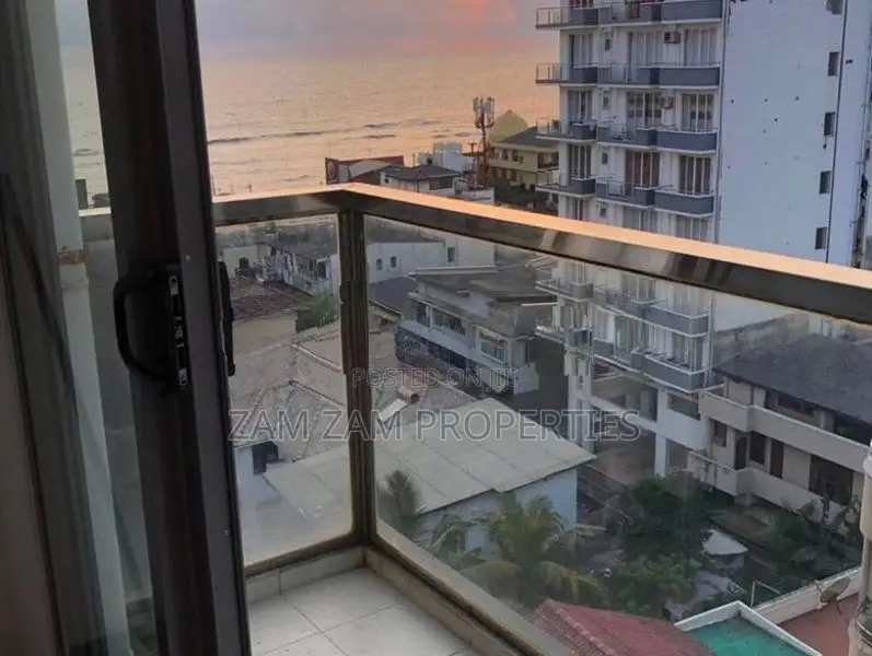 Luxury Apartment For Sale In Milagiriya Avenue Bambalapitiya Colombo 0
