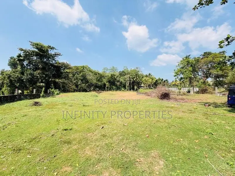 (AF576) 265 P Land Sale At Lake Road Pelawatha Battramulla