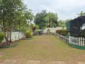 බත්තරමුල්ල, පැලවත්ත පිහිටි ඉඩමක් විකිණීමට ඇත. (ID : BATR004S)