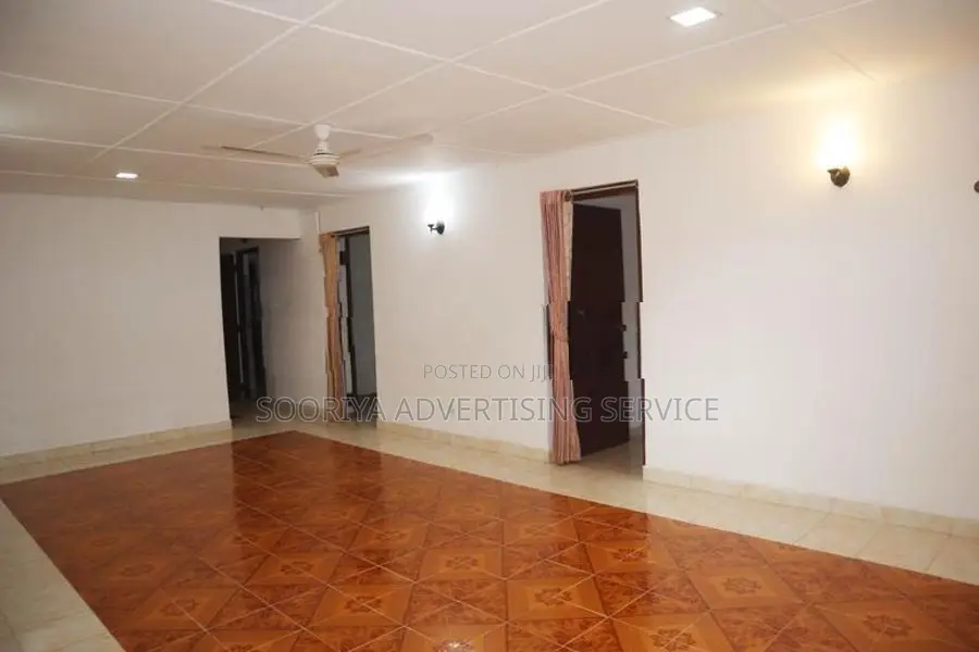 Rathmalana House for Sale in Thelawala Road