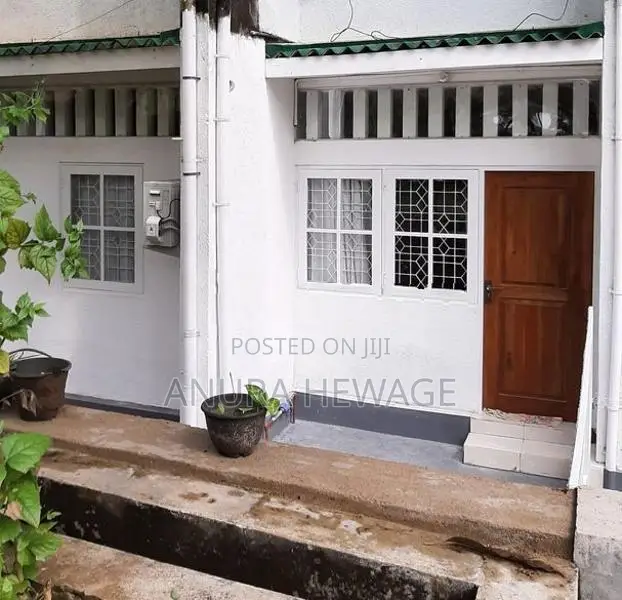 3 Bedroom, House for sale Mattegoda, Ground floor. (ID:MTH003)