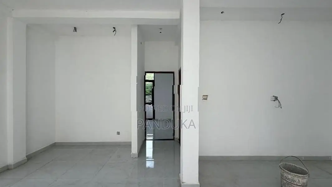 Brand New House for Sale in Pokunuwita