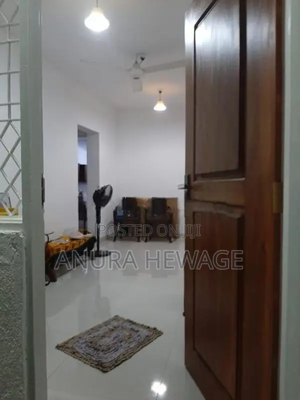 3 Bedroom, House for sale Mattegoda, Ground floor. (ID:MTH003)