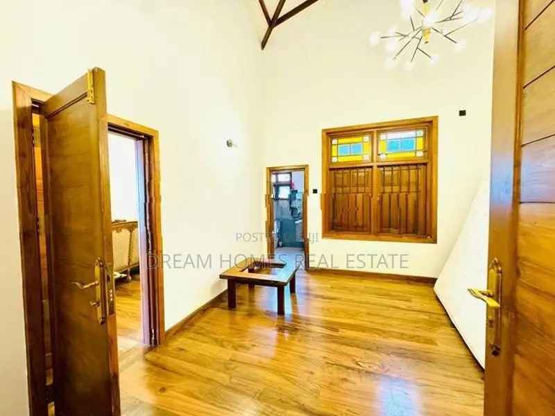 Elegant Fully Furnished House for Sale – Station Lane,Nugegoda