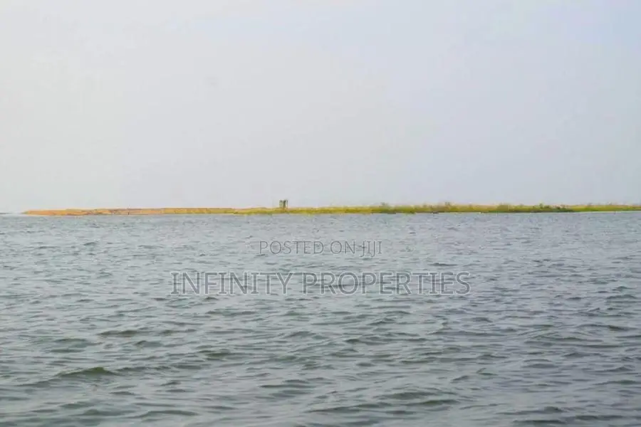 (AFA879) Water Front 23.5 Acre Land Sale At Chilaw