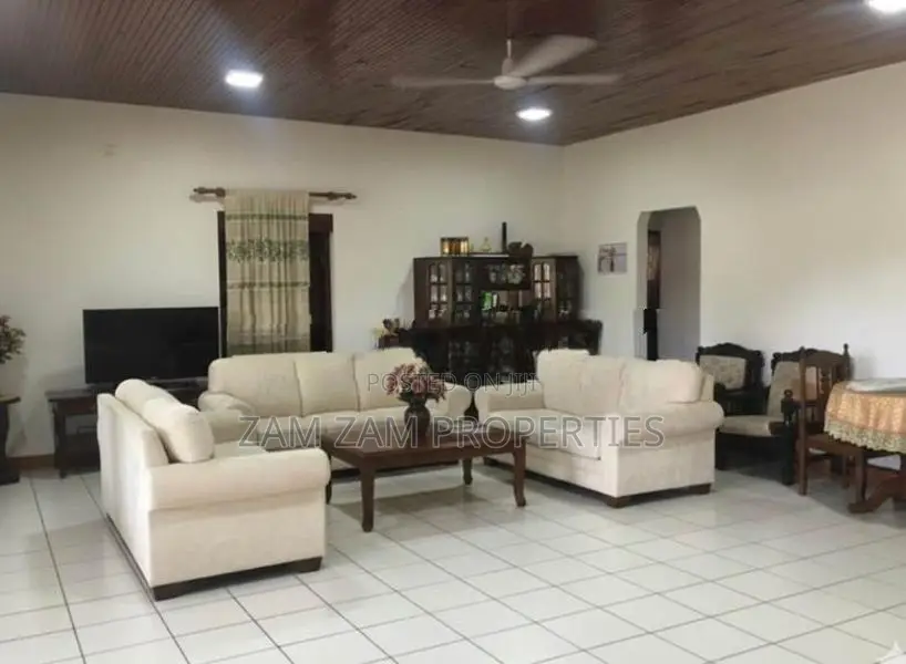 Two Unit House For Sale in Dehiwala