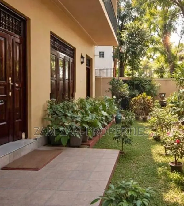 Two Unit House For Sale in Dehiwala